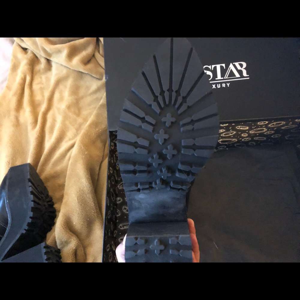SOLD KILLSTAR sorceress boots - Picture 7 of 8